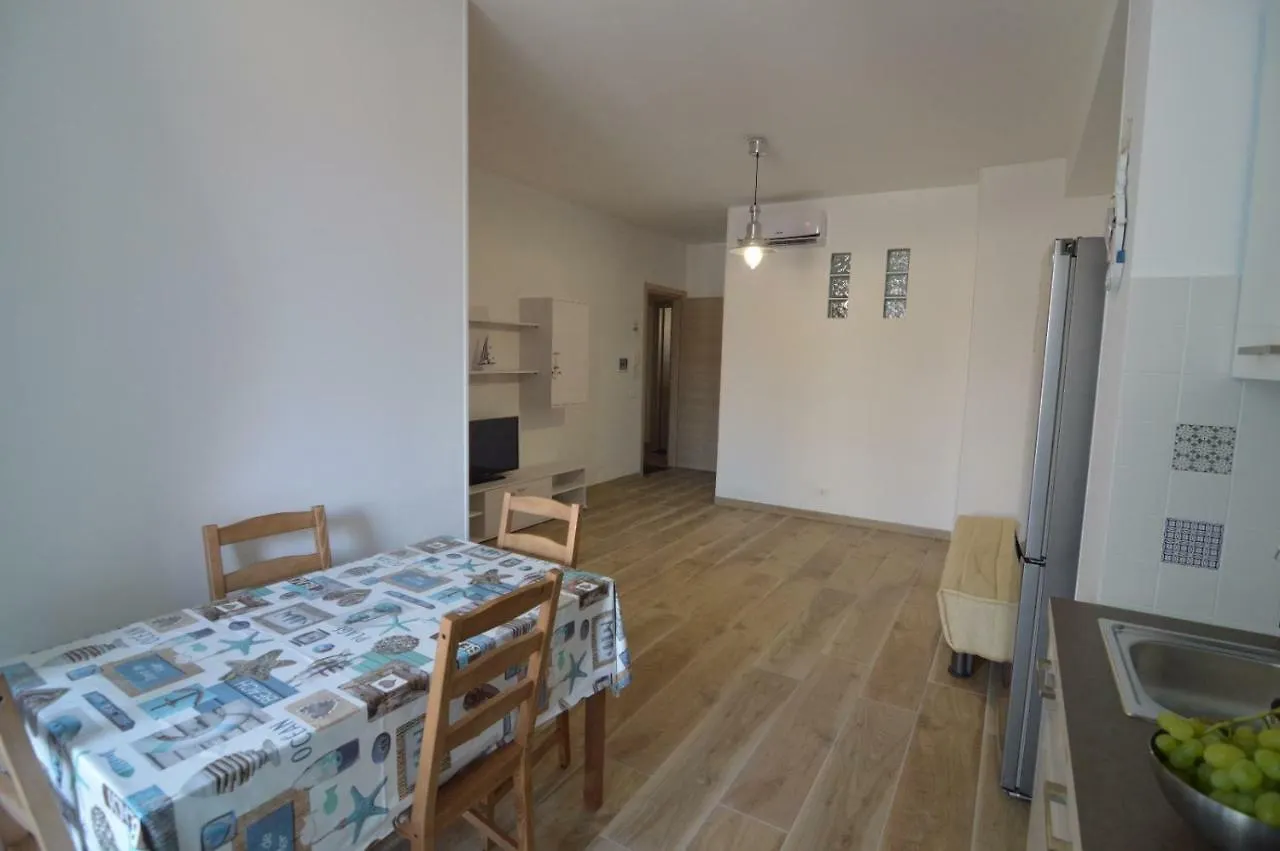 Triscele Casa Vacanze Portopalo Di Capo Passero 0*,
